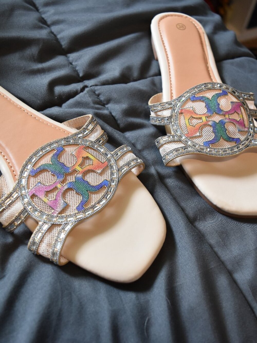 Tory Burch Cute‎ Multi Colored Sparkly Sandles Size 38 Euro 7.5 US